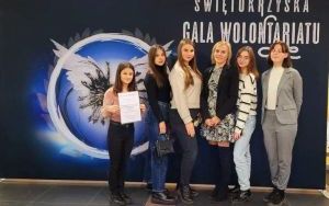 Szkolny Klub Wolontariatu z Powiatowego Zespołu Szkół w Chęcinach (8)