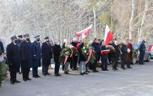Wspominali internowanych w 40. rocznicę wprowadzenia stanu wojennego (2)