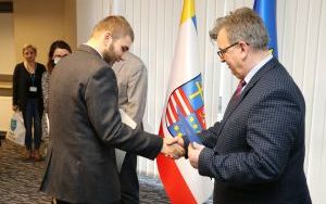 Stypendia Prezesa Rady Ministrów wręczone  (1)