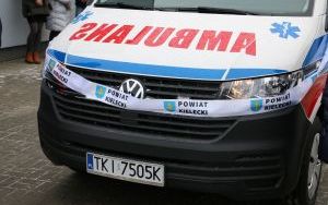 Szpital ma nową karetkę (2)