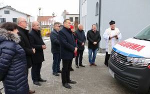 Szpital ma nową karetkę (1)