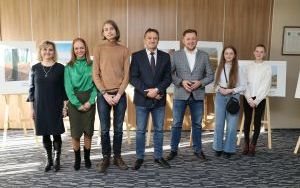 Wręczyliśmy nagrody zwycięzcom jesiennego konkursu fotograficznego.  (7)