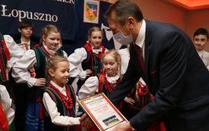 III Powiatowy Przegląd Kolęd i Pastorałek w Łopusznie  (3)