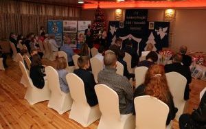 III Powiatowy Przegląd Kolęd i Pastorałek w Łopusznie  (2)