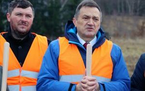 Wbito łopaty pod nową inwestycję w gminie Miedziana Góra (4)