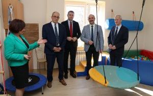 Otwarcie sali sensorycznej w Chmielniku  (1)