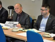 Komisje  Edukacji, Kultury, Sportu, Turystyki i Promocji Powiatu oraz Zdrowia, Rodziny i Spraw Społecznych.