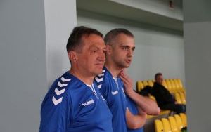 Za nami XX Halowe Mistrzostwa Radnych i Pracowników Samorządowych w Piłce Nożnej o Puchar Starosty Kieleckiego (10)