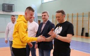 Za nami XX Halowe Mistrzostwa Radnych i Pracowników Samorządowych w Piłce Nożnej o Puchar Starosty Kieleckiego (3)