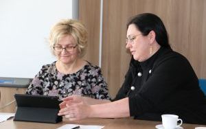 Posiedzenie komisji Samorządu, Rozwoju Gospodarczego i Przeciwdziałania Bezrobociu (2)