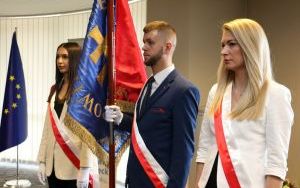 Wręczyliśmy akty nadania tytułów Honorowy Obywatel Powiatu Kieleckiego i Zasłużony dla Powiatu Kieleckiego (9)