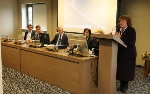 Wręczyliśmy akty nadania tytułów Honorowy Obywatel Powiatu Kieleckiego i Zasłużony dla Powiatu Kieleckiego (4)
