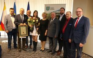 Wręczyliśmy akty nadania tytułów Honorowy Obywatel Powiatu Kieleckiego i Zasłużony dla Powiatu Kieleckiego (4)
