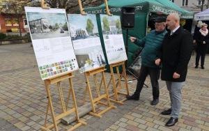Kolorowy kiermasz w Chmielniku (3)