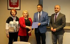 Podpisanie umów (2)