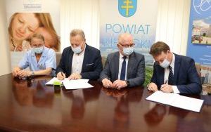 Podpisanie umowy w szpitalu na Prostej  (3)