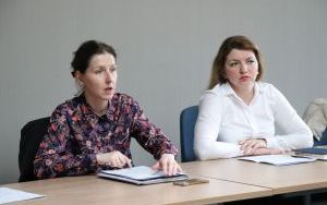 Komisja o uchodźcach, szkołach (2)