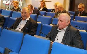 Radni obradowali podczas sesji  (1)