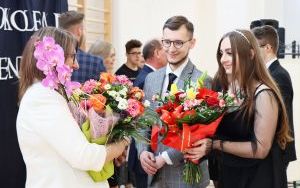 Pożegnanie absolwentów w powiatowy szkołach  (7)