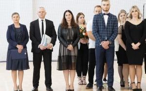 Pożegnanie absolwentów w powiatowy szkołach  (3)