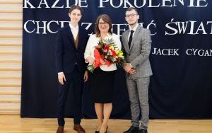 Pożegnanie absolwentów w powiatowy szkołach  (2)
