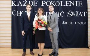 Pożegnanie absolwentów w powiatowy szkołach  (4)