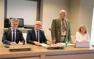 Rozmawiali o zbliżającej się Senioradzie  (1)