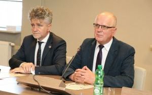 Rozmawiali o zbliżającej się Senioradzie  (3)