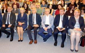 O zawodowej przyszłości młodzieży (5)