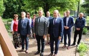 Oddali hołd pomordowanym z gminy Mniów (2)