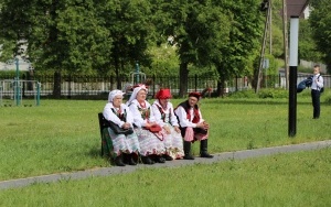 Eliminacje zespołów folklorystycznych i solistów w Jaworzni (1)