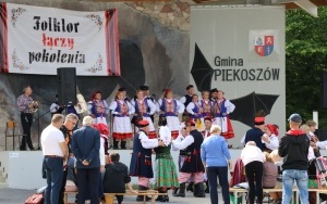 Eliminacje zespołów folklorystycznych i solistów w Jaworzni (1)