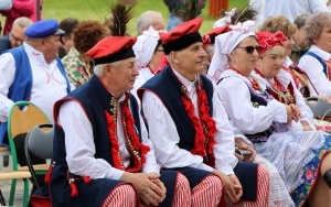 Eliminacje zespołów folklorystycznych i solistów w Jaworzni (1)