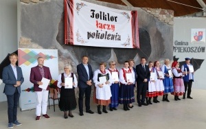 Eliminacje zespołów folklorystycznych i solistów w Jaworzni (1)