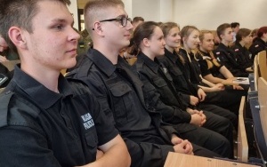 X OGÓLNOPOLSKI TURNIEJ KLAS MUNDUROWYCH (2)