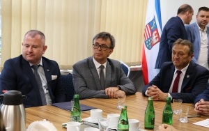 Rozmawiali o pomocy uchodźcom z Ukrainy  (5)