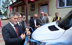 Nowy samochód do transportu osób niepełnosprawnych w Fanisławicach  (5)