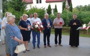 Upamiętnili żołnierzy z 4. Pułku Piechoty Armii Krajowej i mieszkańców Kołomani (1)