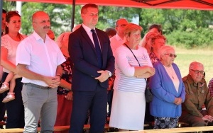Oddali hołd partyzantom (2)