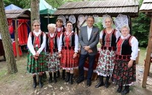 XV Konkurs na Najsmaczniejszą Potrawę Powiatu Kieleckiego w Tokarni  (3)