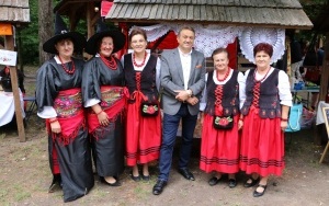 XV Konkurs na Najsmaczniejszą Potrawę Powiatu Kieleckiego w Tokarni  (2)