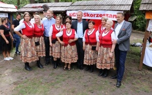 XV Konkurs na Najsmaczniejszą Potrawę Powiatu Kieleckiego w Tokarni  (2)