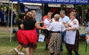 XV Konkurs na Najsmaczniejszą Potrawę Powiatu Kieleckiego w Tokarni  (5)