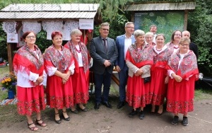 XV Konkurs na Najsmaczniejszą Potrawę Powiatu Kieleckiego w Tokarni  (3)