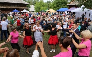 XV Konkurs na Najsmaczniejszą Potrawę Powiatu Kieleckiego w Tokarni  (5)