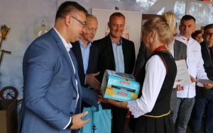 XV Konkurs na Najsmaczniejszą Potrawę Powiatu Kieleckiego w Tokarni  (3)