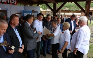 XV Konkurs na Najsmaczniejszą Potrawę Powiatu Kieleckiego w Tokarni  (3)