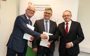 Kolejne pieniądze z PFRON dla powiatu kieleckiego