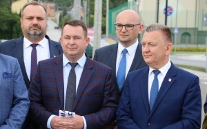 Nowe ronda w Chęcinach oddane do użytku  (3)