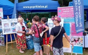 Promowali rodzicielstwo zastępcze (6)